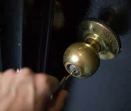 Hutchins TX Locksmith Store Hutchins, TX 214-614-8937 - Key-Broke-In-Lock